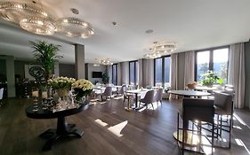 DS Hotel Lusopark